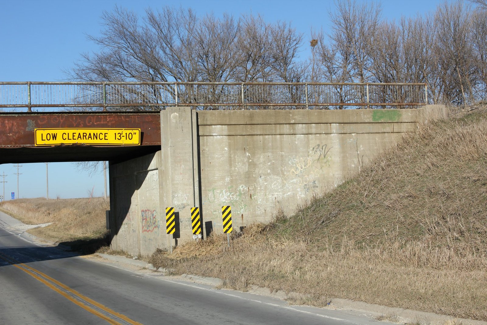 East abutment